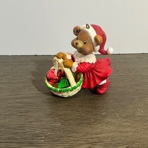 Vintage Carlton Cards Hershey’s Yummy Yule Christmas Ornament